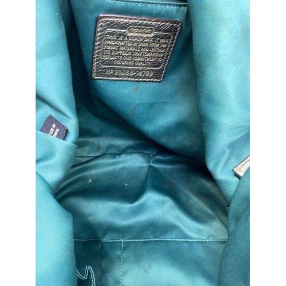 Coach xl shoulder gold leather cross body bag - Picture 12 of 12